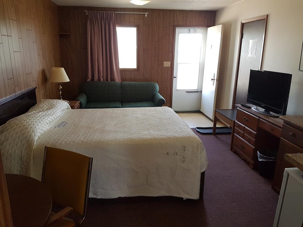 Elk Point Motel & Rv Park Extérieur photo